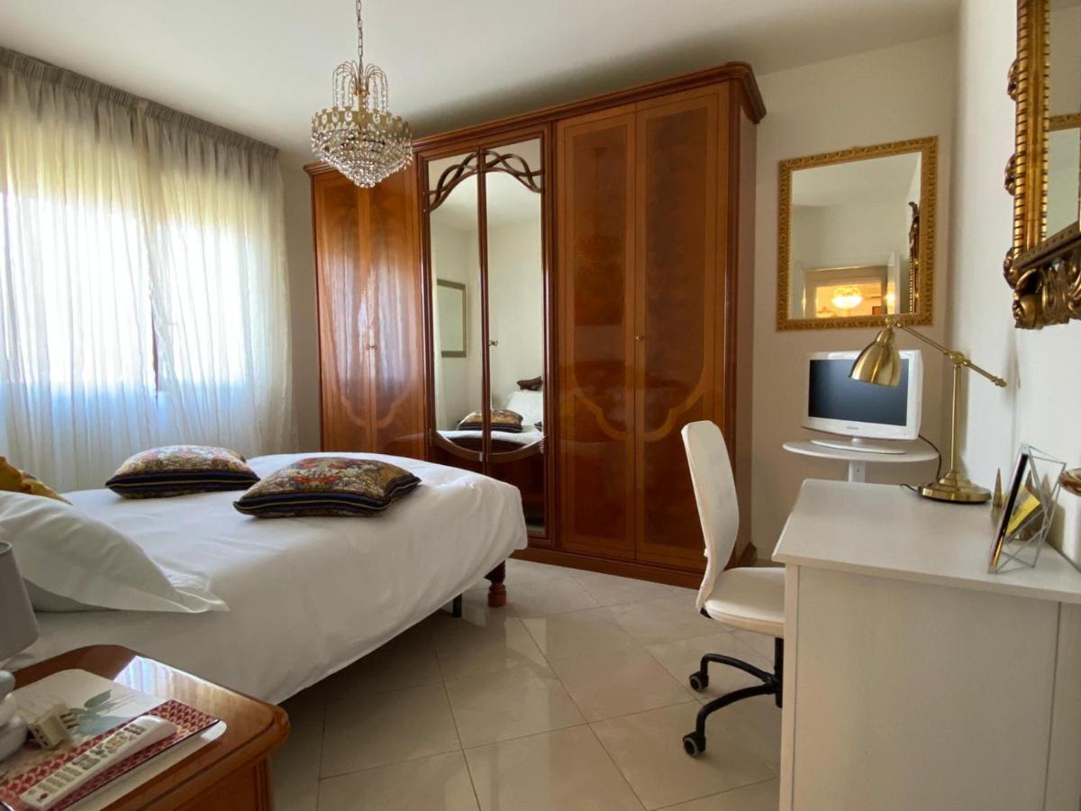 Casa Di Alice Apartment Parma Luaran gambar