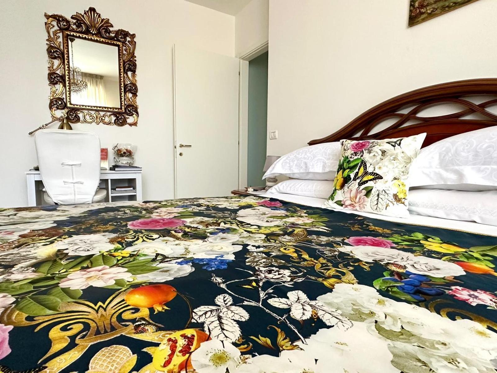 Casa Di Alice Apartment Parma Luaran gambar
